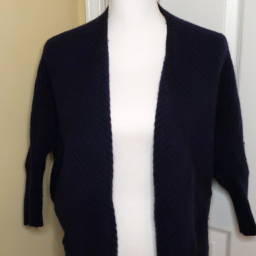 T. Tahari Winter wool blend navy open cardigan